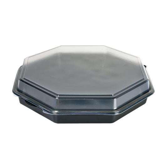 Ein geschlossener Octaview® Schwarz/Transparent PS 305x305x60 Takeout-Behälter der Duni GmbH ist auf weißem Hintergrund abgebildet und zeigt sein praktisches Design für Gastronomie Verpackungen; die Packung enthält 75 Stück.