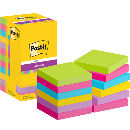 Eine Schachtel Post-it® Super Sticky Notes (76 mm x 76 mm, 90 Blatt/Block) von 3M Deutschland GmbH mit drei Stapeln sortierter bunter Zettel - rosa, gelb, grün und blau -, die vorne angeordnet sind.