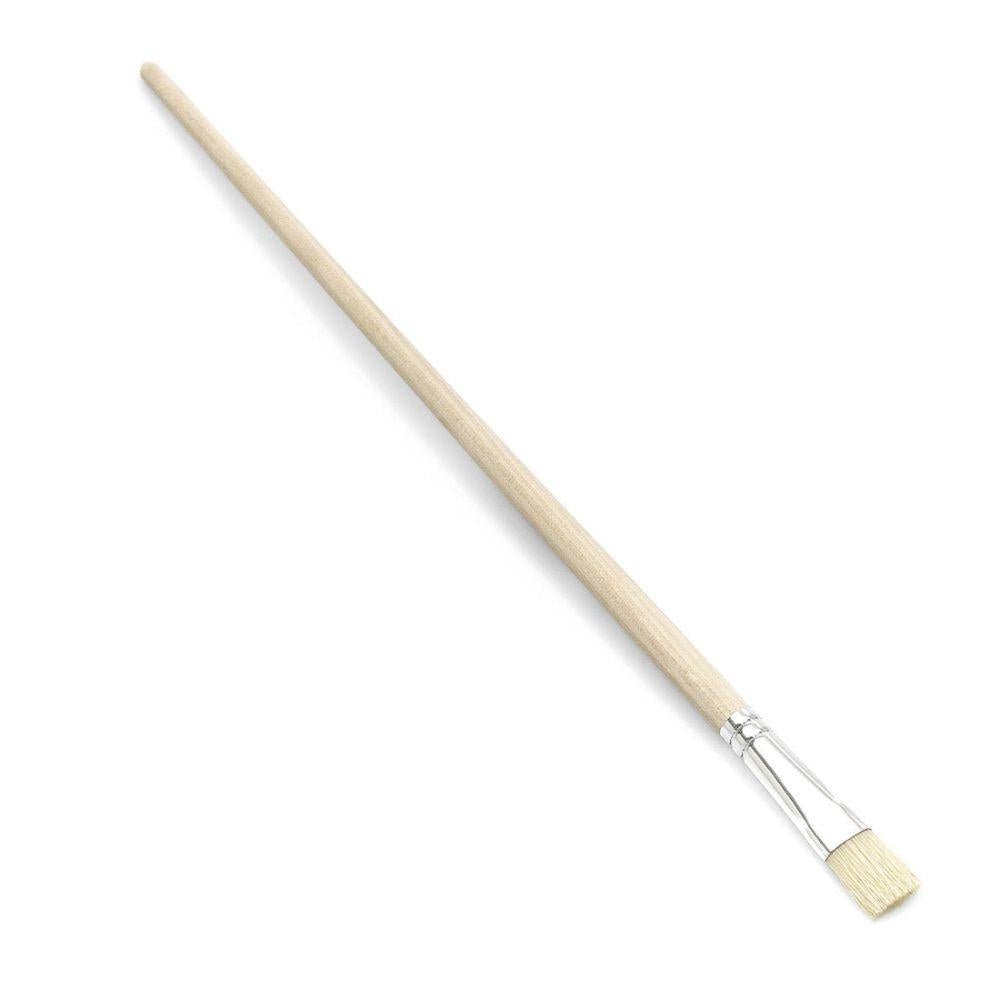 Il pennello Gussowpinsel Nölle Profi con manico in legno chiaro, ghiera in metallo bianco e setole di pura setola cinese chiara è disposto obliquamente su bianco - ideale per diverse tecniche di pittura. Marca: Nölle Profi Brush Bürsten- & Pinseltechnik e.K.