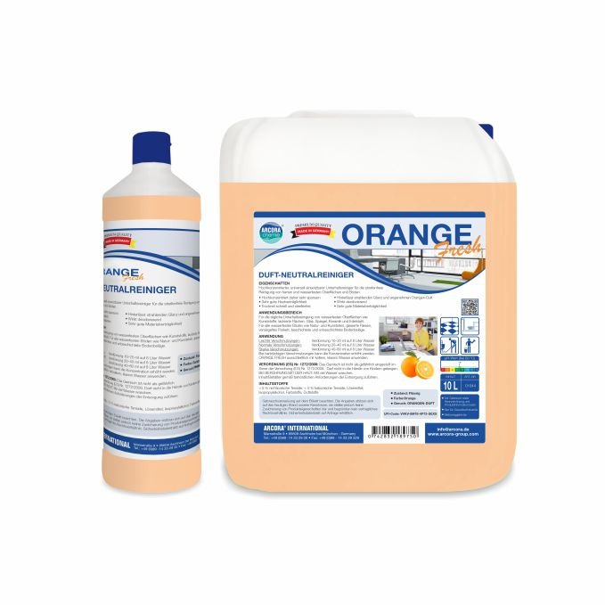 Due contenitori di Arcora International GmbH ORANGE FRESH DUFT-NEUTRALREINIGER - una bottiglia e una brocca - sono dotati di informazioni dettagliate e immagini arancioni vivaci sulle etichette che evidenziano il fresco profumo d'arancia di questo detergente neutro.