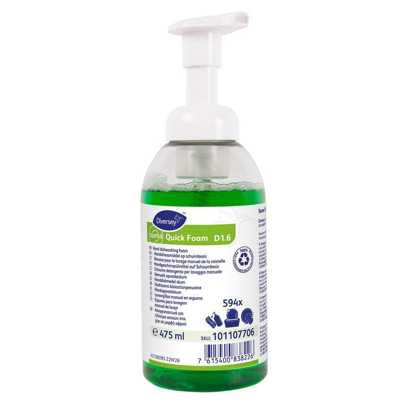 Una bottiglia a pompa trasparente da 475 ml di detersivo per piatti a mano Suma Quick Foam D1.6 della Diversey Deutschland GmbH & Co. OHG contiene sapone concentrato verde in schiuma, dotata di un'etichetta informativa bianco-blu con simboli e informazioni sul prodotto.