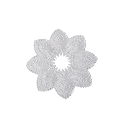 PAPSTAR maniche per candele rotonde, Ø 10 cm, bianco - pellicola decorativa con design elegante e goffratura floreale di PAPSTAR GmbH, ideale come base elegante per candele (100 pezzi).