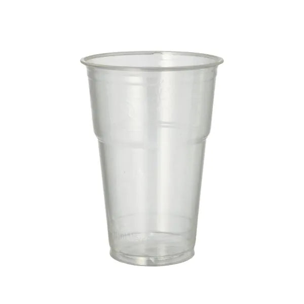 Il bicchiere per bevande fredde da 70 PAPSTAR in PLA "pure" di PAPSTAR GmbH si erge chiaramente e in modo ecologico su uno sfondo bianco - ideale per bevande rinfrescanti.