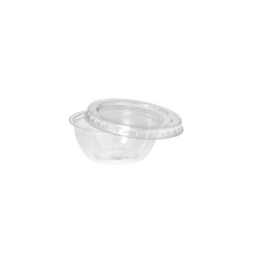 Una chiara ciotola per condimenti Starpak PS rotonda da 50ml con coperchio trasparente (Ø 6,7cm, altezza 2,7cm) è raffigurata vuota su sfondo bianco - ideale per la gastronomia, disponibile in confezioni da 100 pezzi.