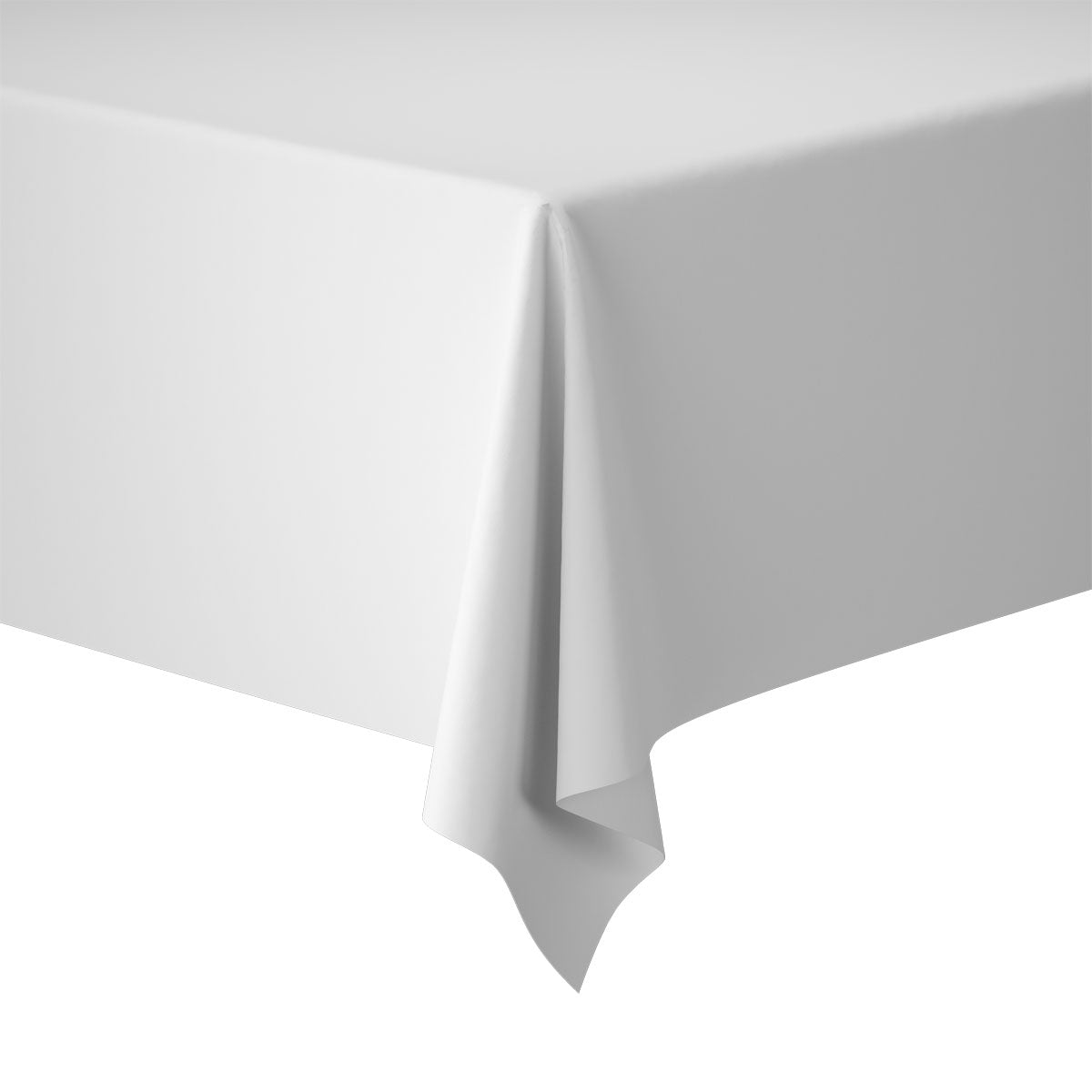 Un semplice tavolo rettangolare bianco, drappeggiato con un rotolo di tovaglia Evolin di Duni GmbH 1,20 m x 20 m, pende uniformemente oltre il bordo, rappresentato su uno sfondo bianco - perfetto per una decorazione da tavola elegante.
