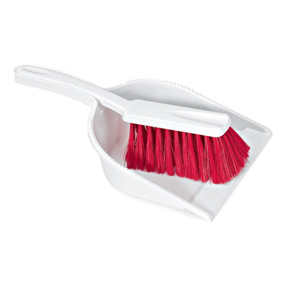 Il set da spazzare Nölle Profi Brush HACCP con setole 0,25 mm con setole morbide di Nölle Profi Brush Bürsten- & Pinseltechnik e.K. è composto da una paletta bianca e una spazzola abbinata con setole rosse brillanti e morbide, che si può riporre facilmente.