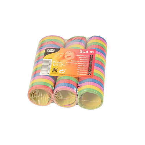 Le quattro stelle filanti da festa 3 stelle filanti 4m di PAPSTAR GmbH sono confezionate in un pacchetto sigillato con un'etichetta arancione con dettagli del prodotto e un bambino sorridente - perfette per una decorazione di alta qualità!.