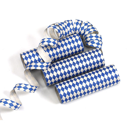 Tre stelle filanti (da 4 m) della PAPSTAR GmbH con motivo a rombi blu-bianco sono disposte su una superficie bianca, una delle quali parzialmente srotolata - ideale come decorazione di alta qualità per ogni occasione festiva.