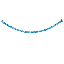 Die PAPSTAR 2 Girlanden aus Papier der PAPSTAR GmbH sind festlich hängend vor weißem Hintergrund dargestellt, in der Mitte leicht nach unten gebogen.