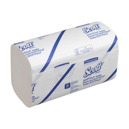 Una scatola di asciugamani Scott® SCOTTFOLD* di Kimberly-Clark GmbH (bianca, piegata, media - 25 clip x 175 fogli) si trova su una superficie bianca con un design bianco-blu.