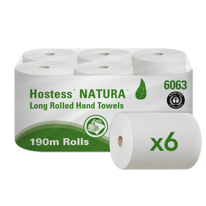 Una confezione con sei asciugamani Hostess™ NATURA grigi di Kimberly-Clark GmbH, ciascuno a 1 velo, con "Rotoli da 190m" e loghi di certificazione sulla confezione - rotoli di asciugamani ecologici ideali per l'uso quotidiano.