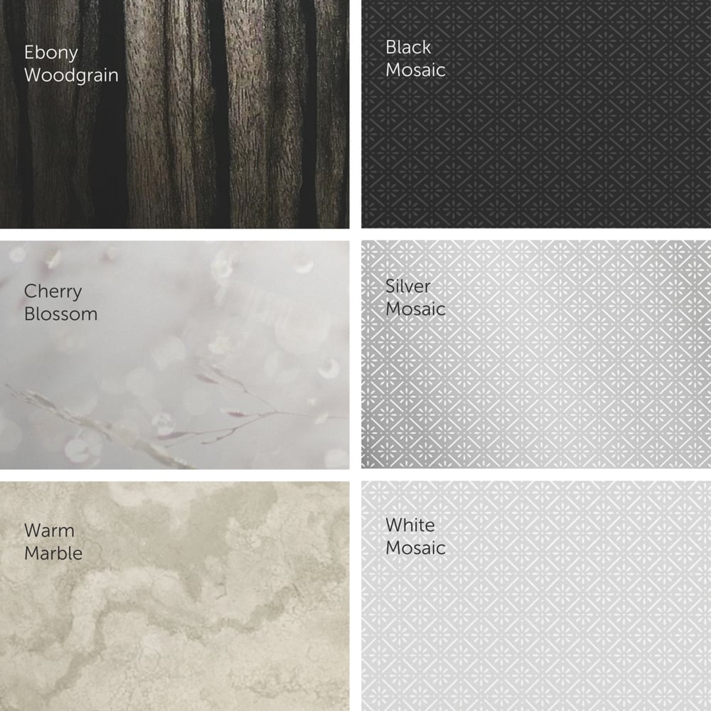 Sono raffigurati sei modelli di finitura per il distributore elettronico di asciugamani in rotolo Kimberly-Clark Professional™ Icon™ (bianco): Ebony Woodgrain, Black Mosaic, Cherry Blossom, Silver Mosaic, Warm Marble e White Mosaic. Ciascun modello è contrassegnato da una didascalia.