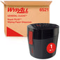 Un cartone con l'iscrizione "WypAll® Reach Plus™ Centrefeed Dispenser - 1 Dispenser | Karton (1 Dispenser)" della Kimberly-Clark GmbH si trova dietro un dispenser WypAll nero con chiusura rossa e indicazione "1 x" sulla parte anteriore.