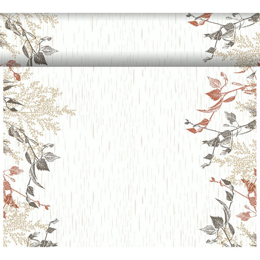 Il Bio-DC Tete a Tete (0.4x24m) di Duni GmbH ha uno sfondo beige, sottili linee verticali e arte botanica marrone, beige e nera sulla parte superiore e sui lati - ideale per decorazioni in legno naturale. Inclusa una bordatura orizzontale abbinata nella parte superiore.