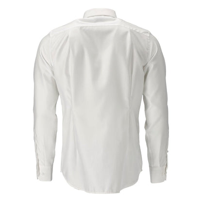 Camicia, vestibilità slim
