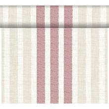 DC-Tete a Tete 0,4x24m Rigato bordeaux von Duni GmbH zeigt elegante beige und rote Streifen in verschiedenen Breiten auf einem cremefarbenen Untergrund - perfekt für stilvolle Tischdekorationen oder Nähprojekte. Die Packung enthält 1 Rolle.