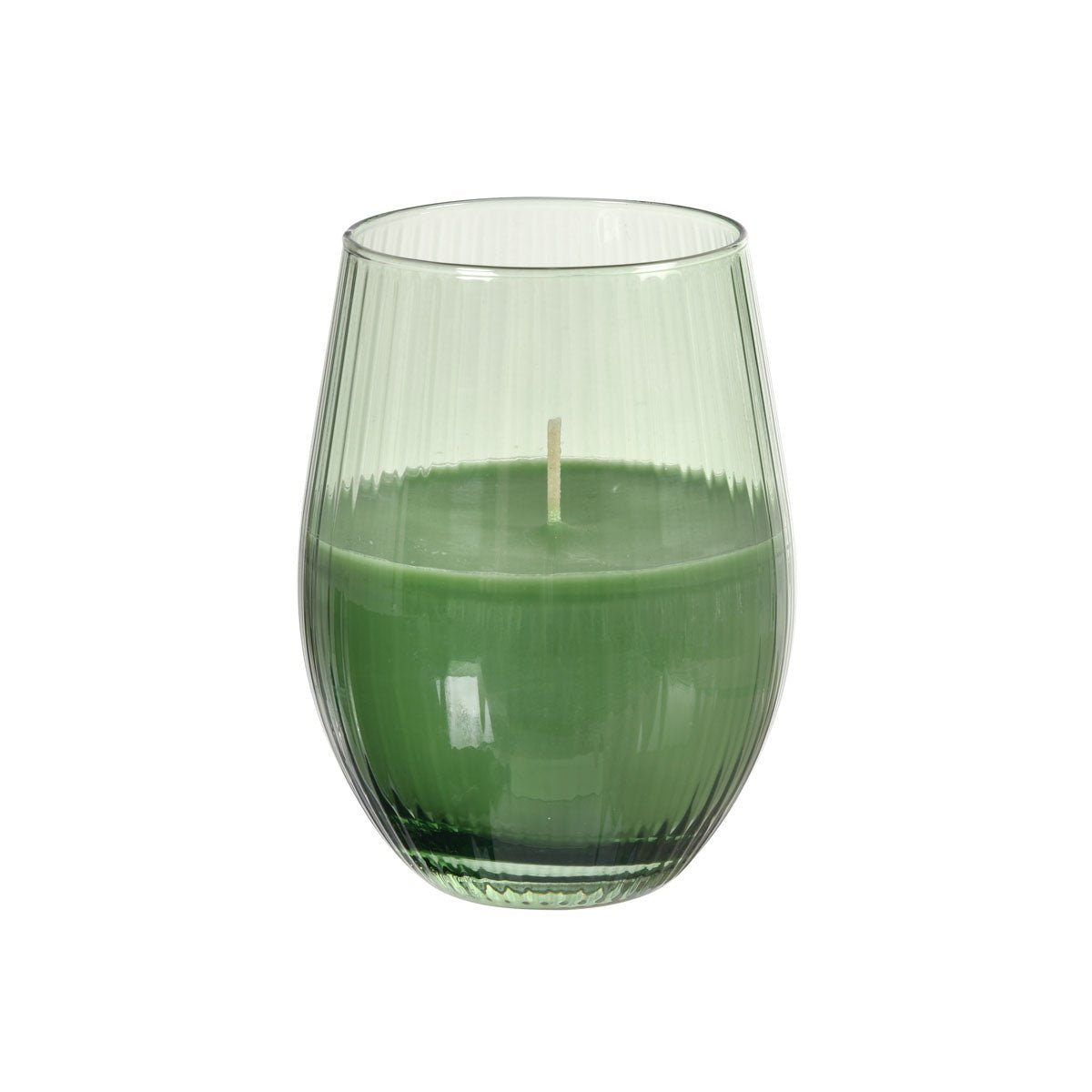 Un elegante portacandele in vetro verde di Duni GmbH (alto 12,5 cm, diametro 76 mm) si trova nel vetro trasparente su sfondo bianco. Il versatile prodotto per tealight viene consegnato singolarmente.