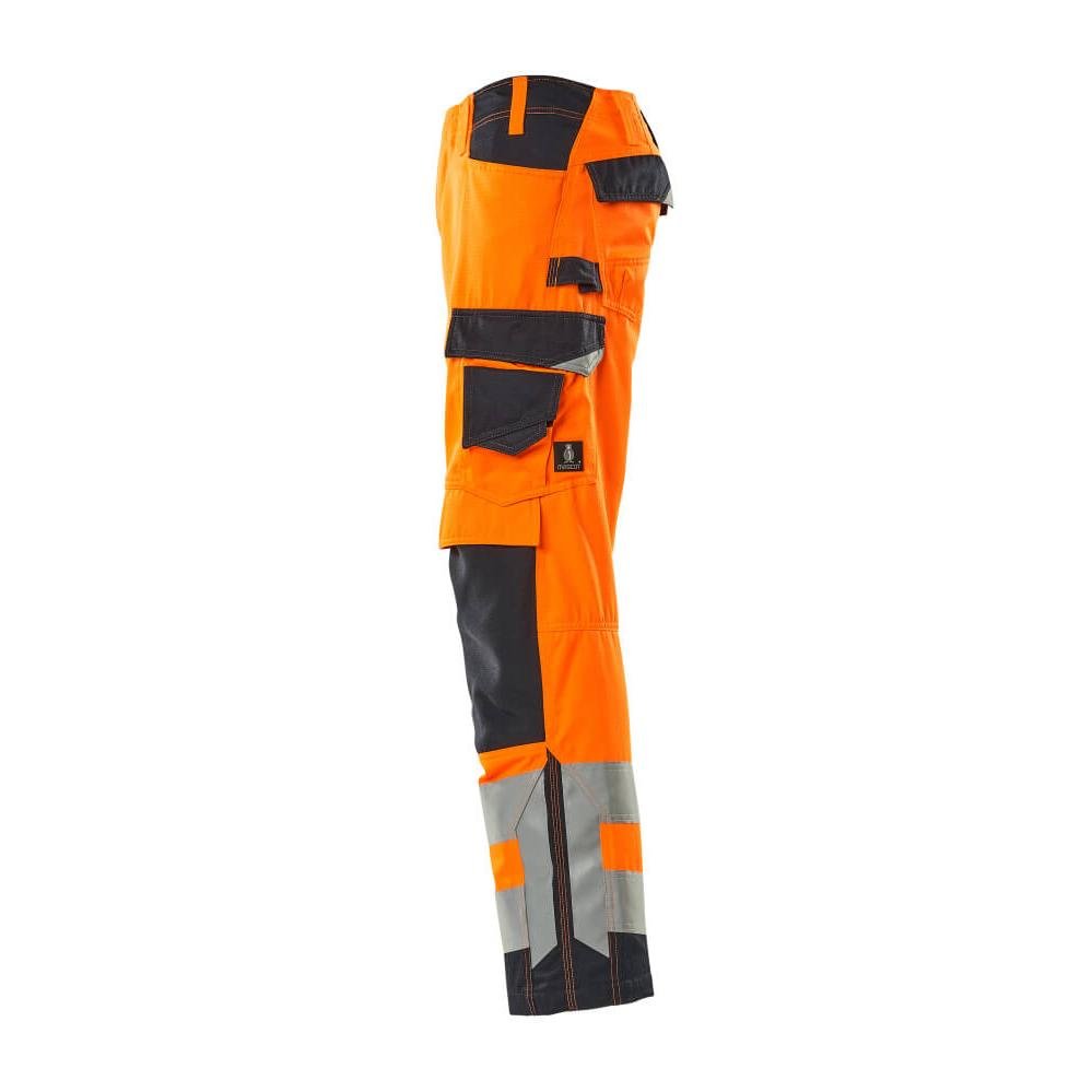 Pantaloni con tasche sulle ginocchia