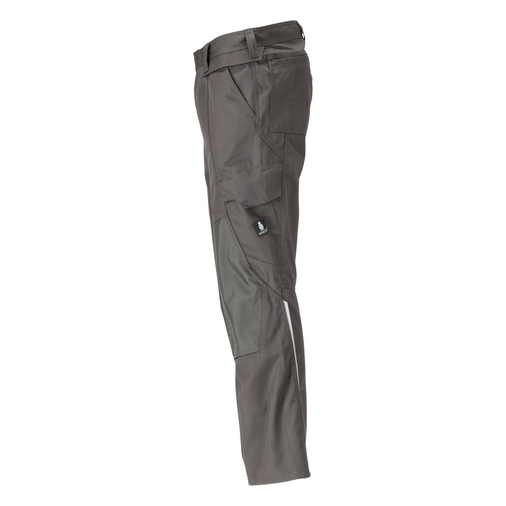 Pantaloni con tasche sulle ginocchia
