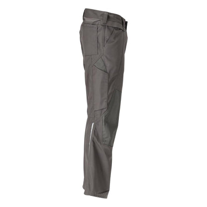 Pantaloni con tasche sulle ginocchia