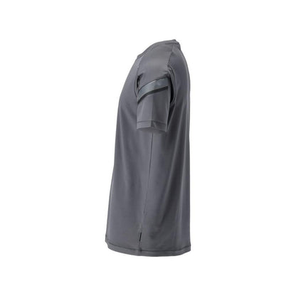 T-shirt, t-shirt dal taglio moderno