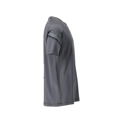 T-shirt, t-shirt dal taglio moderno