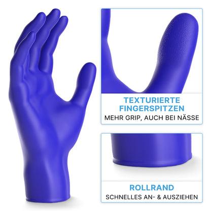 È raffigurato un guanto monouso blu ARNOMED NITRIL XTRA PURE della ARNOWA GmbH, con primi piani delle punte delle dita strutturate e una manichetta arrotolata per una facile maneggevolezza. Il testo tedesco evidenzia la sua qualità in nitrile delicata sulla pelle e priva di acceleratori.