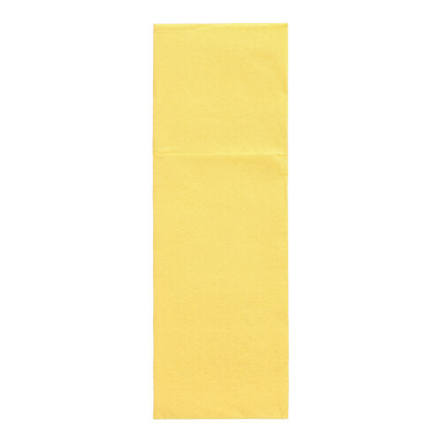 Un tovagliolo di carta rettangolare giallo della PAPSTAR 50 tovaglioli „DAILY Collection“ (48 cm x 30 cm, piega per posate) della PAPSTAR GmbH, non piegato e presentato su uno sfondo bianco.