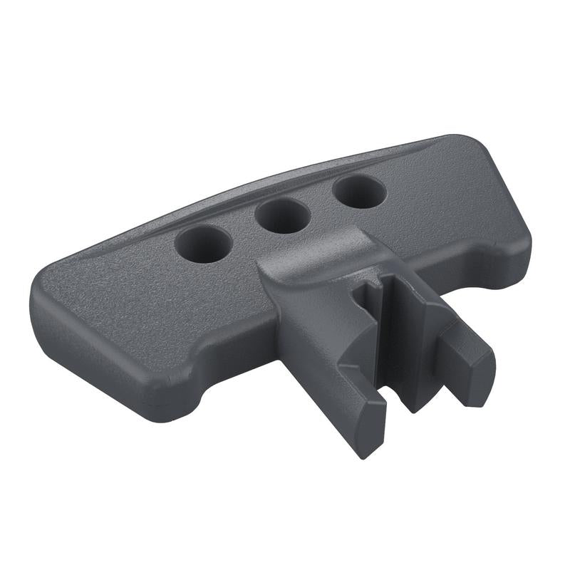 La chiave di ricambio del carrello Protect di Diversey Deutschland GmbH & Co. OHG è una chiave di ricambio in plastica grigia per il carrello TASKI Protect, con tre fori circolari e un'estensione biforcuta e dentellata. La confezione contiene 1 pezzo.