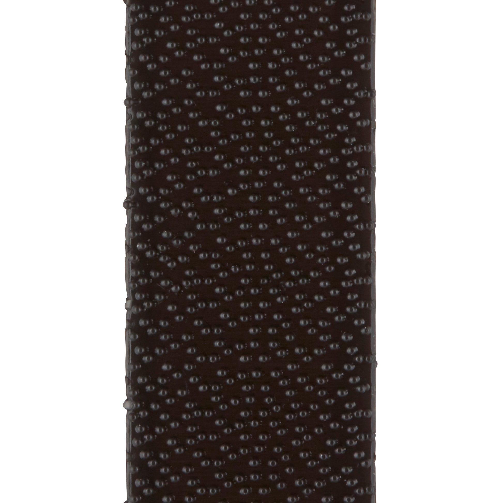 Nahaufnahme eines Command™ Bilder-Montage Streifens 17201BLK von 3M Deutschland GmbH in Schwarz, die die dunkelbraune, strukturierte Oberfläche mit Reihen von kleinen Erhebungen zeigt.