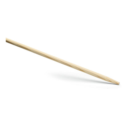 Ein Nölle Profi Brush Gerätestiel 28x1.600 mm von Nölle Profi Brush Bürsten- & Pinseltechnik e.K. liegt schräg auf einem weißen Hintergrund und unterstreicht die für professionelles Reinigungsgeräte-Zubehör typische Qualität.