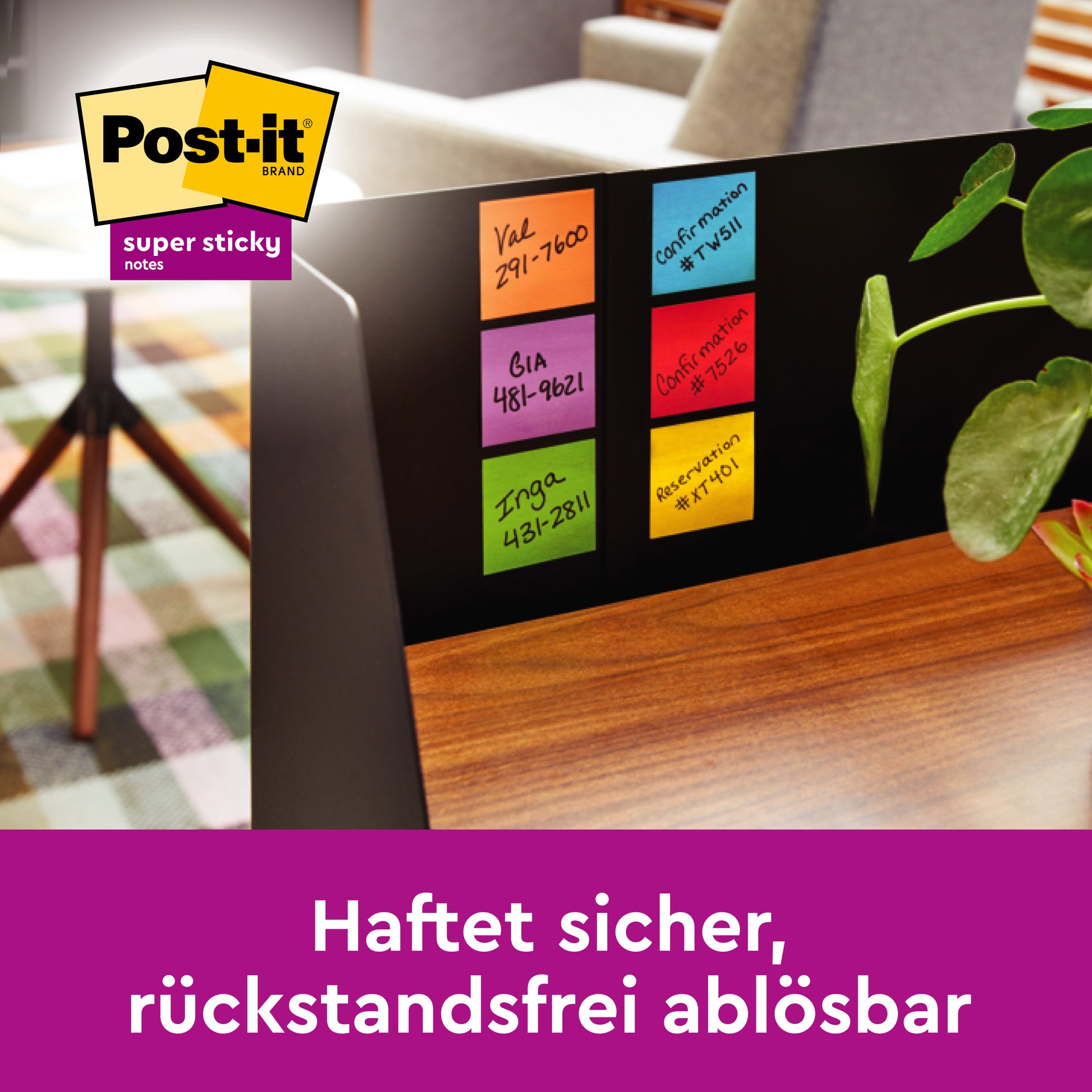 Ein Monitor mit sechs bunten Post-it® Super Sticky Z-Notes (76x76 mm) der 3M Deutschland GmbH, auf denen jeweils Namen und Zahlen stehen. Post-it-Logo oben links. Der deutsche Text lautet: "Haftet sicher, rückstandsfrei ablösbar.