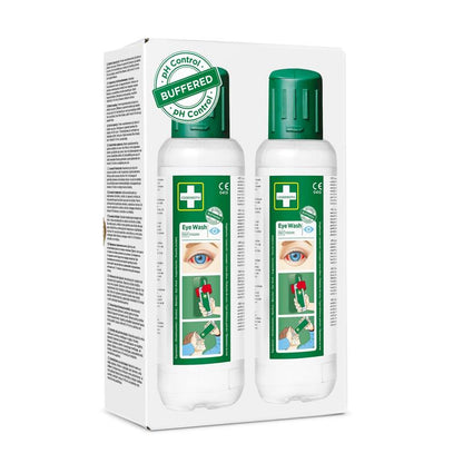 Il lavaggio oculare Cederroth 2 x 500 ml, confezione da 2 di Orkla Wound Care AB contiene due bottiglie con tappo verde e istruzioni chiare - un must per un aiuto rapido in caso di lesioni oculari.