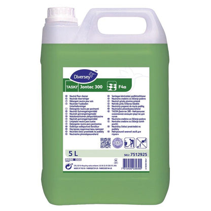 Un contenitore di plastica da 5 litri con TASKI Jontec 300 Detergente neutro per pavimenti di Diversey Deutschland GmbH & Co. OHG, ideale per superfici resistenti all'acqua. Il liquido verde, l'etichetta frontale, le istruzioni e il codice a barre sono chiaramente visibili.