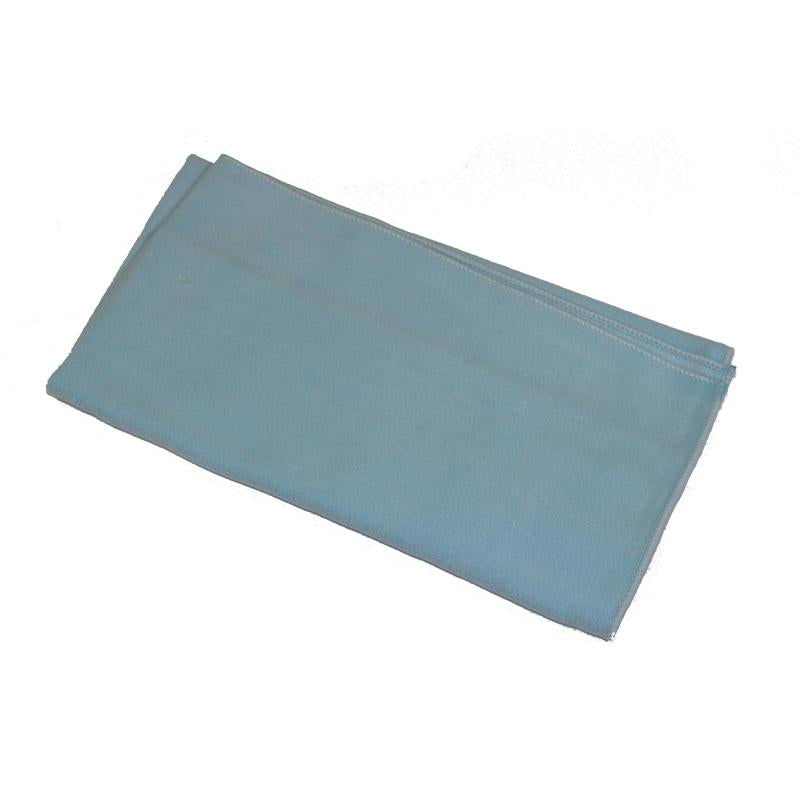 Un panno in microfibra TASKI MicroCare 40x40 cm di Diversey Deutschland GmbH & Co. OHG, ordinatamente piegato, è presentato su uno sfondo bianco semplice.