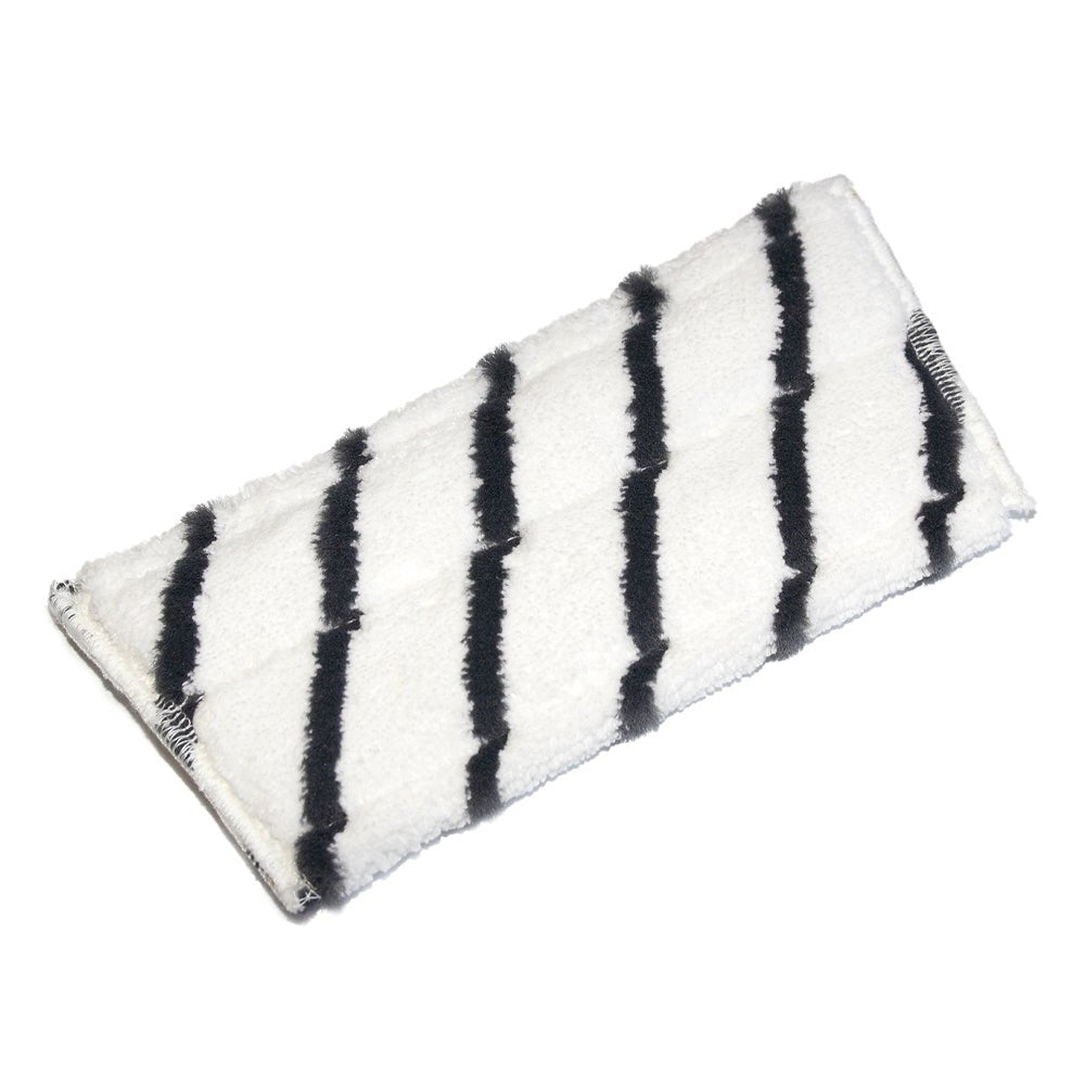 Il TASKI Jonmaster Pro Scheuermopp di Diversey Deutschland GmbH & Co. OHG è un pad in microfibra rettangolare bianco con cinque strisce nere ed è mostrato su uno sfondo bianco semplice.