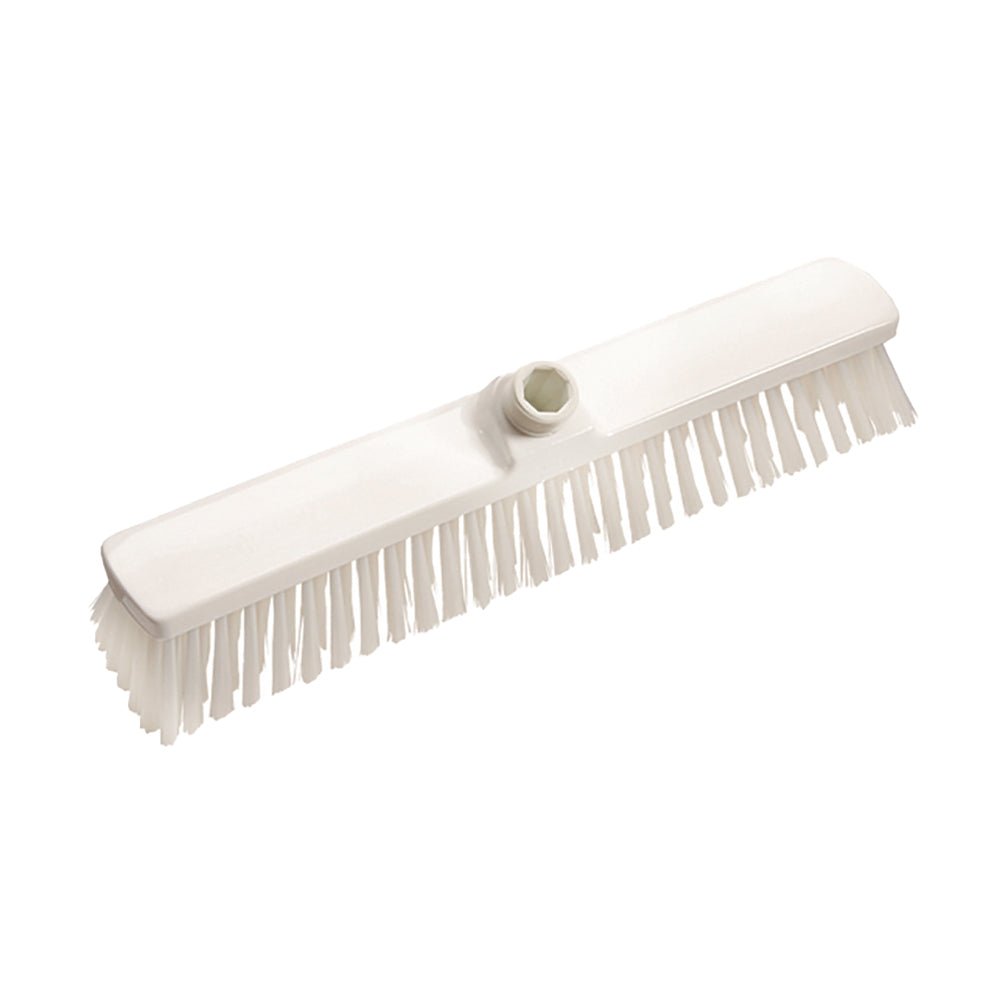 La scopa da cortile Diversey Deutschland GmbH & Co. OHG 400x60x50 mm con setole bianche di media durezza e filettatura centrale è ideale come pulitore rettangolare per la pulizia delle aree esterne.