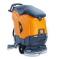 Il TASKI ULTIMAXX 1900 DD55 Economy P di Diversey: la prossima generazione di lavasciuga senza trazione con un serbatoio da 42L, doppio disco da 55 cm e design robusto - ideale per una pulizia del pavimento efficiente.