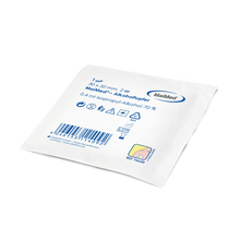 Swab di alcol meditrade 30 x 30 mm tessuto non tessuto bianco a due leggi | Box (100 pezzi)