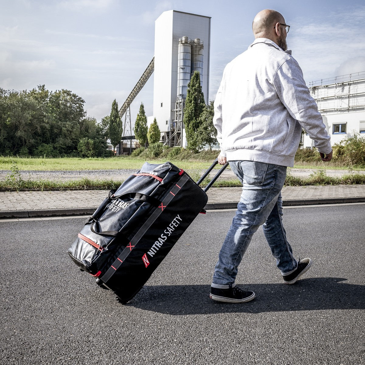 Carrello NITRAS, policloruro nero: 100% | Cartone (1 confezione)