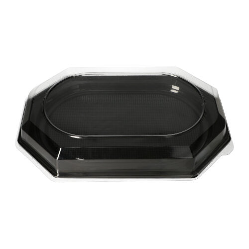 I piatti da portata Starpak 10, PET nero, sono un piatto nero ottagonale con un coperchio trasparente di Starpak - perfetti per eventi di catering e raffigurati su sfondo bianco.