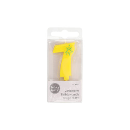 La PAPSTAR candela numerica mini 6,8 cm della PAPSTAR GmbH è un numero 7 giallo con stella verde, ideale per decorare torte di compleanno. È fornita in una scatola di plastica trasparente con la scritta multilingue 'Candela di compleanno'.