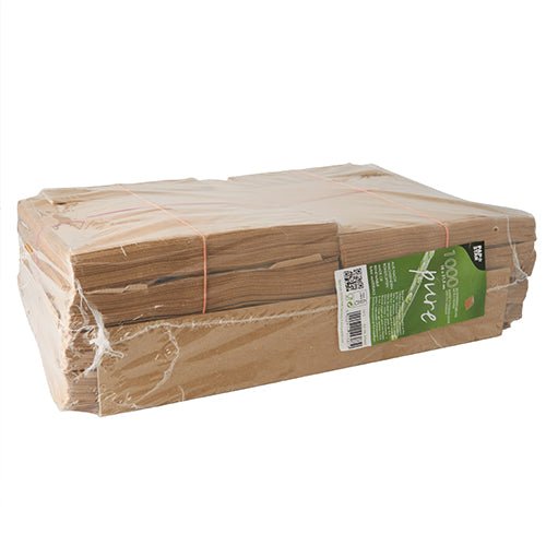 Un mucchio di PAPSTAR sacchetti trasparenti 1000 con finestra in PLA "pure", marroni, della PAPSTAR GmbH è legato con elastici, confezionato in pellicola e porta un'etichetta verde per imballaggio ecologico.