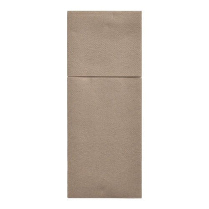 Le tasche per posate Starpak 100, Airlaid 40 x 48 cm con piega per posate, sono tovaglioli rettangolari marroni piegati longitudinalmente - ideali per decorazioni da tavola o come tasche per posate stilose.