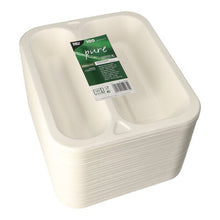 Una pila di PAPSTAR 100 piatti sigillati, canna da zucchero 2 scomparti, vassoi bianchi della PAPSTAR GmbH, ciascuno con due scomparti e un'etichetta "pure" - perfetto stoviglie monouso ecologiche per eventi di catering.