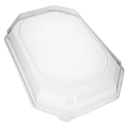 Il coperchio Starpak 10 per piatti da portata in PET trasparente è un coperchio ottagonale con bordi leggermente rialzati per una conservazione efficace della freschezza. La sua superficie liscia e chiara si distingue su uno sfondo bianco.
