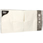 Una confezione con 250 PAPSTAR GmbH tovaglioli 1/8 pieghe, bianco, 2 veli, 40x40 cm, in pellicola trasparente con informazioni sul prodotto e pittogrammi applicati lateralmente.