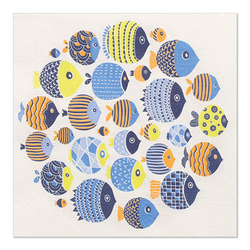 Verschiedene illustrierte blaue, gelbe und orangefarbene Fische in einem Kreis zieren die weißen 33 x 33 cm großen PAPSTAR 20 Servietten, 3-lagig, Set 3 von PAPSTAR GmbH.