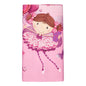 La tovaglia PAPSTAR in carta di alta qualità (120 x 180 cm) della PAPSTAR GmbH mostra una ragazza sorridente in tutù rosa con palloncini e regalo su sfondo rosa - perfetta come decorazione da tavola elegante.
