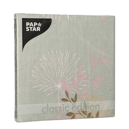 Una pila di 20 tovaglioli PAPSTAR, 33 cm x 33 cm, 3 strati, Design Set 4 di PAPSTAR GmbH, in confezione di plastica con sfondo grigio chiaro strutturato e illustrazioni di piante rosa/beige.